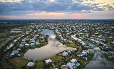 Terreno al lago en venta en el Barrio Muelles, Puertos / Escobar