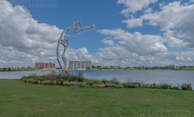 Terreno al lago en venta en el Barrio Muelles, Puertos / Escobar