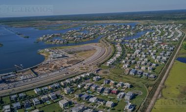 Terreno al lago en venta en el Barrio Muelles, Puertos / Escobar