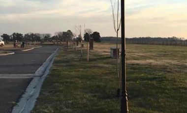 Terreno en venta - 749mts2 - San Simón