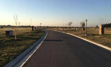 Terreno en venta - 749mts2 - San Simón