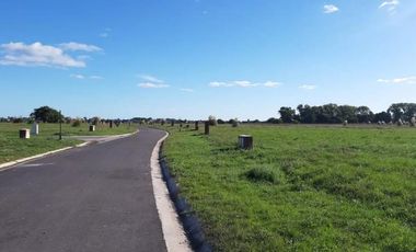 Terreno en venta - 749mts2 - San Simón