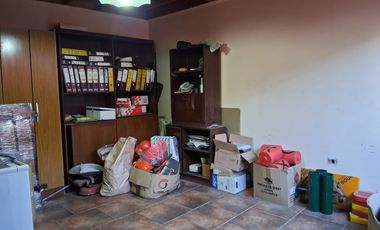 CASA COMERCIAL 3D 2B CON GALPÓN EN QUINTA NORMAL