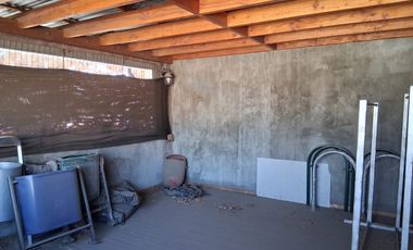 CASA COMERCIAL 3D 2B CON GALPÓN EN QUINTA NORMAL