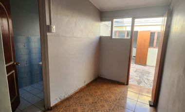 CASA EN VENTA! SECTOR NORTE PSJE PUEBLO NUEVO 109 M2 3D 1B