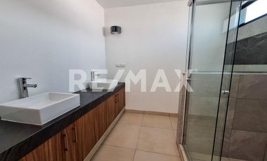 CASA EN CONDOMINIO EN RENTA  - (3)