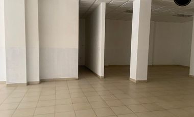 Local de arriendo en Azogues Av. Rumiñahui – código:12657