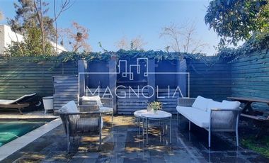 Casa en Arriendo en a pasos de colegio manquehue