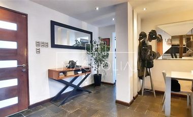 Casa en Arriendo en a pasos de colegio manquehue