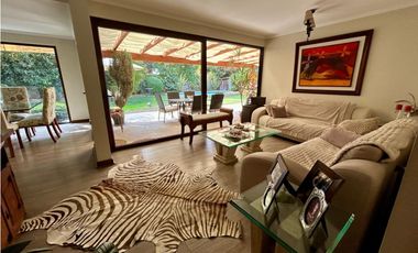 Venta Casa estilo chilena en Chamisero, 4D+3B