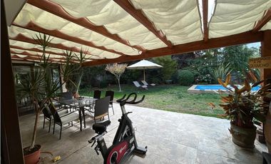 Venta Casa estilo chilena en Chamisero, 4D+3B