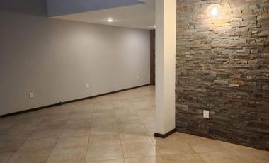 Renta de Casa Bosque de los Encinos cerca de Santa Fe CdMx