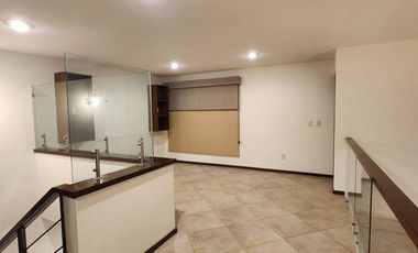 Renta de Casa Bosque de los Encinos cerca de Santa Fe CdMx