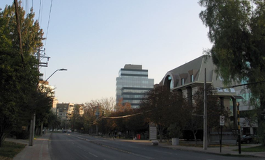 Oficina en Arriendo en Oficina en Arriendo Vitacura / Luis Paster. Jardin del Este