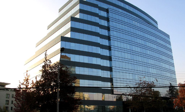 Oficina en Arriendo en Oficina en Arriendo Vitacura / Luis Paster. Jardin del Este
