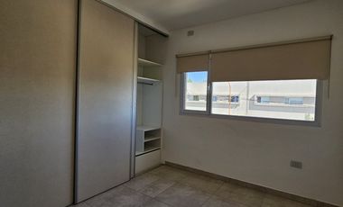 Rio Negro Cipolletti Duplex 3 dormitorios BÂ° Rincon Lindo