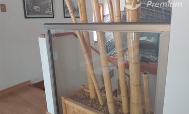 Casa en Venta en Estilosa casa de 273mt2 construidos y 1000mt2 de terreno, con piscina en Locaña