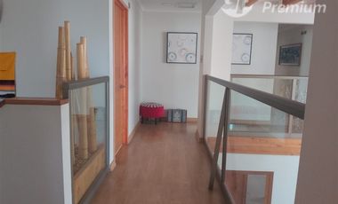 Casa en Venta en Estilosa casa de 273mt2 construidos y 1000mt2 de terreno, con piscina en Locaña