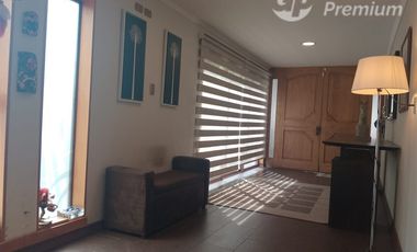 Casa en Venta en Estilosa casa de 273mt2 construidos y 1000mt2 de terreno, con piscina en Locaña