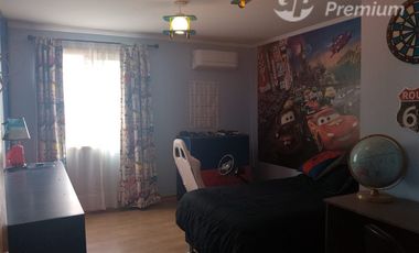 Casa en Venta en Estilosa casa de 273mt2 construidos y 1000mt2 de terreno, con piscina en Locaña