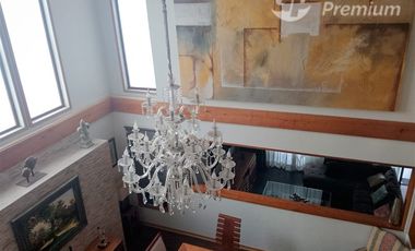 Casa en Venta en Estilosa casa de 273mt2 construidos y 1000mt2 de terreno, con piscina en Locaña