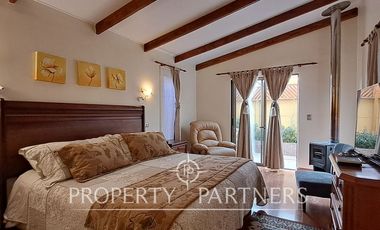 Venta hermosa casa 2 pisos sector Lomas Huasi