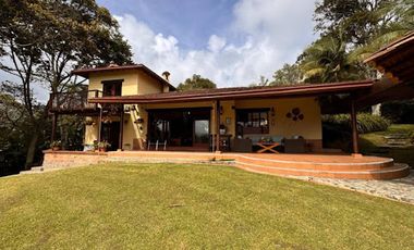 ARRIENDO de FINCAS en EL RETIRO