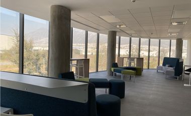 Oficinas en Renta en Santa Catarina