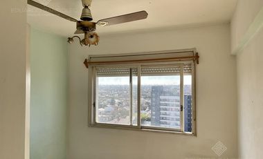 IMPECABLE 2 amb con balcón en Escalada Centro - Apto Crédito - OPORTUNIDAD!!!