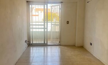 DEPARTAMENTO DE 2 AMBIENTES CON BALCÓN EN ALQUILER
