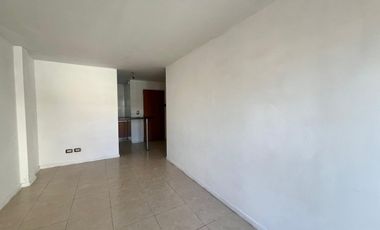 DEPARTAMENTO DE 2 AMBIENTES CON BALCÓN EN ALQUILER