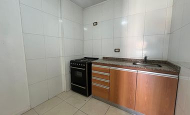 DEPARTAMENTO DE 2 AMBIENTES CON BALCÓN EN ALQUILER