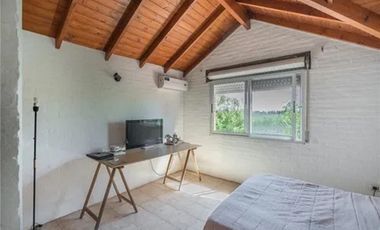 venta de Casa en  Canning 6 Amb con Pileta echeverria del lago