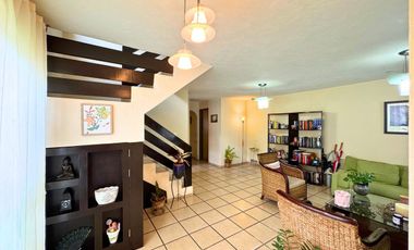 Casa EN VENTA en Condominio Primavera, col. Parques del Bosque, Tlaquepaque, Jal