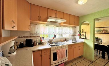 Casa EN VENTA en Condominio Primavera, col. Parques del Bosque, Tlaquepaque, Jal