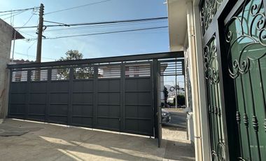 Edificio con uso de suelo en renta en avenida principal de Atizapán de Zaragoza