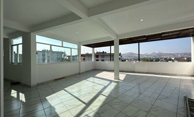 Edificio con uso de suelo en renta en avenida principal de Atizapán de Zaragoza