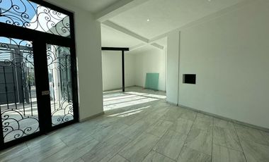 Edificio con uso de suelo en renta en avenida principal de Atizapán de Zaragoza