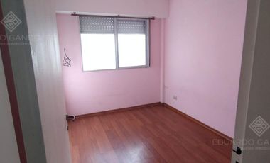 Excelente 3 dorm frente al FCGR - a mts del Super COTO, de la Avda y del centro comercial!!