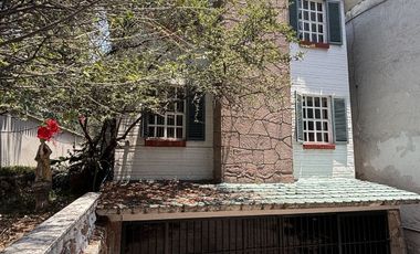 CASA EN RENTA COL. EL PARQUE FRENTE AL TOREO