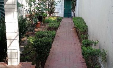 CASA EN RENTA COL. EL PARQUE FRENTE AL TOREO