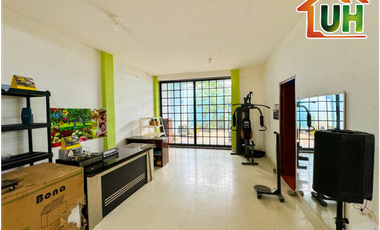 00672 - VENDO LOCAL COMERCIAL + VIVIENDA - YARINACOCHA - AT 200 M2