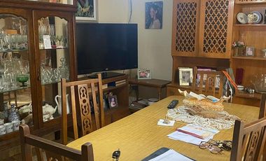 Casa con 2 habitaciones. Barrio hermoso