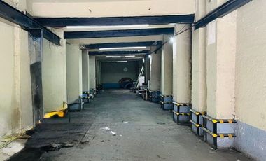 UBICACIÓN Y ESPACIO PARA TU COMERCIO