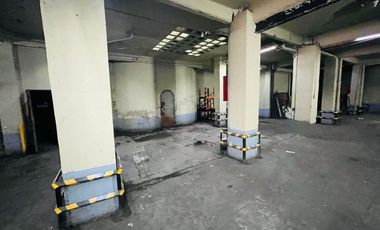 UBICACIÓN Y ESPACIO PARA TU COMERCIO