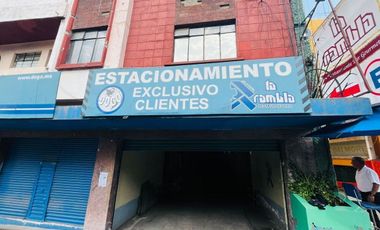 UBICACIÓN Y ESPACIO PARA TU COMERCIO