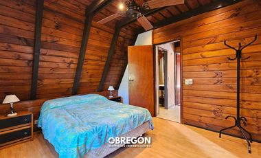 Casa en  Alquiler en Pinamar a 4 cuadras del Centro y 5 de la Playa