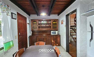 Casa en  Alquiler en Pinamar a 4 cuadras del Centro y 5 de la Playa