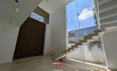 Casa Nueva de Lujo en Renta en Reserva Real