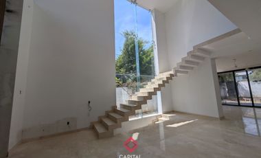 Casa Nueva de Lujo en Renta en Reserva Real